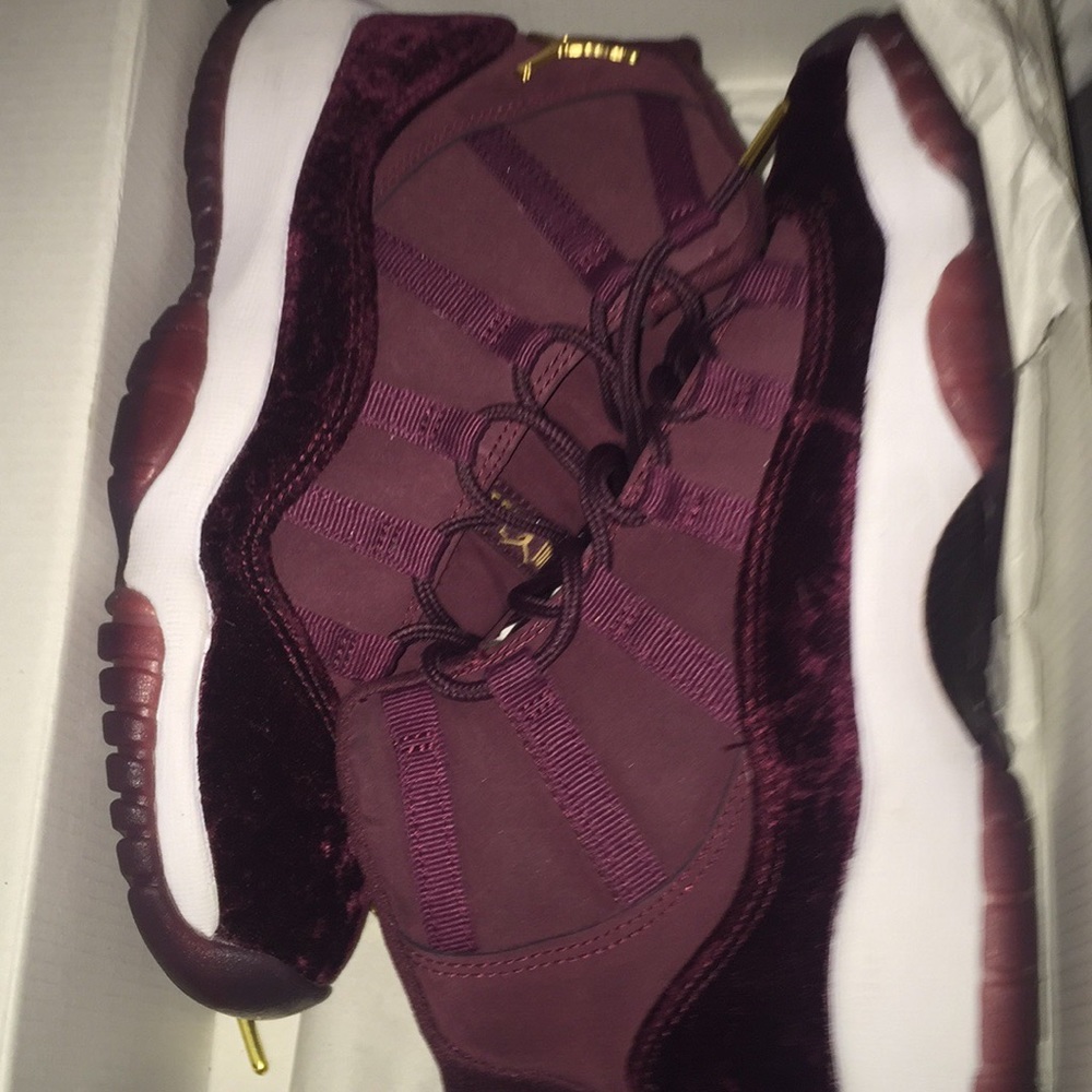 Red velvet jordan’s